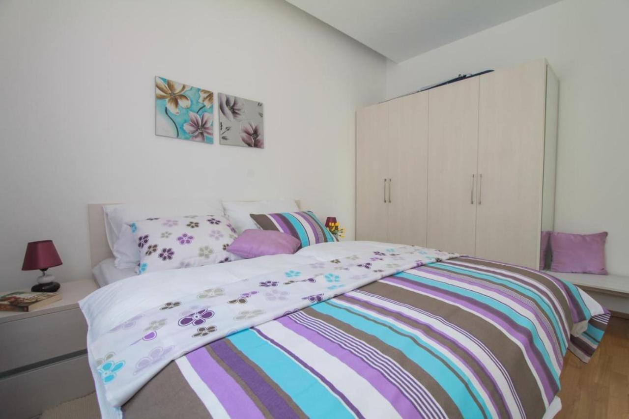 Apartment Gina Trogir Exterior foto